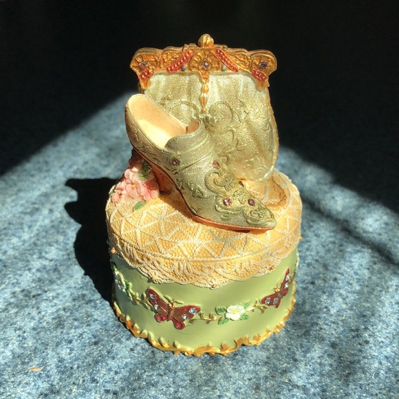 Decoratif Shoe Set 3 items - Picture 6 of 12